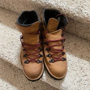 COPY - Danner leather boots size 10